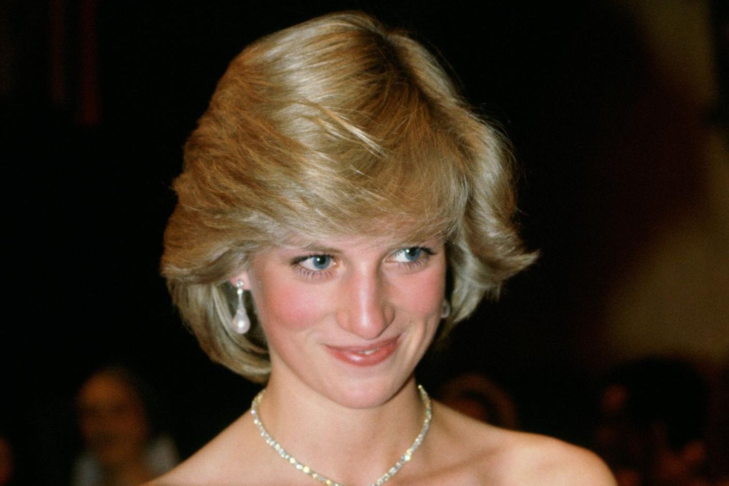 Прическа диана фото Prinzessin Diana (*): Das war ihr eigentlicher Berufswunsch GALA.de