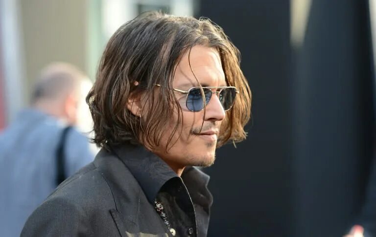 Прическа длинные шторки Johnny Depp 'keen to star' in J M Coetzee adaptation