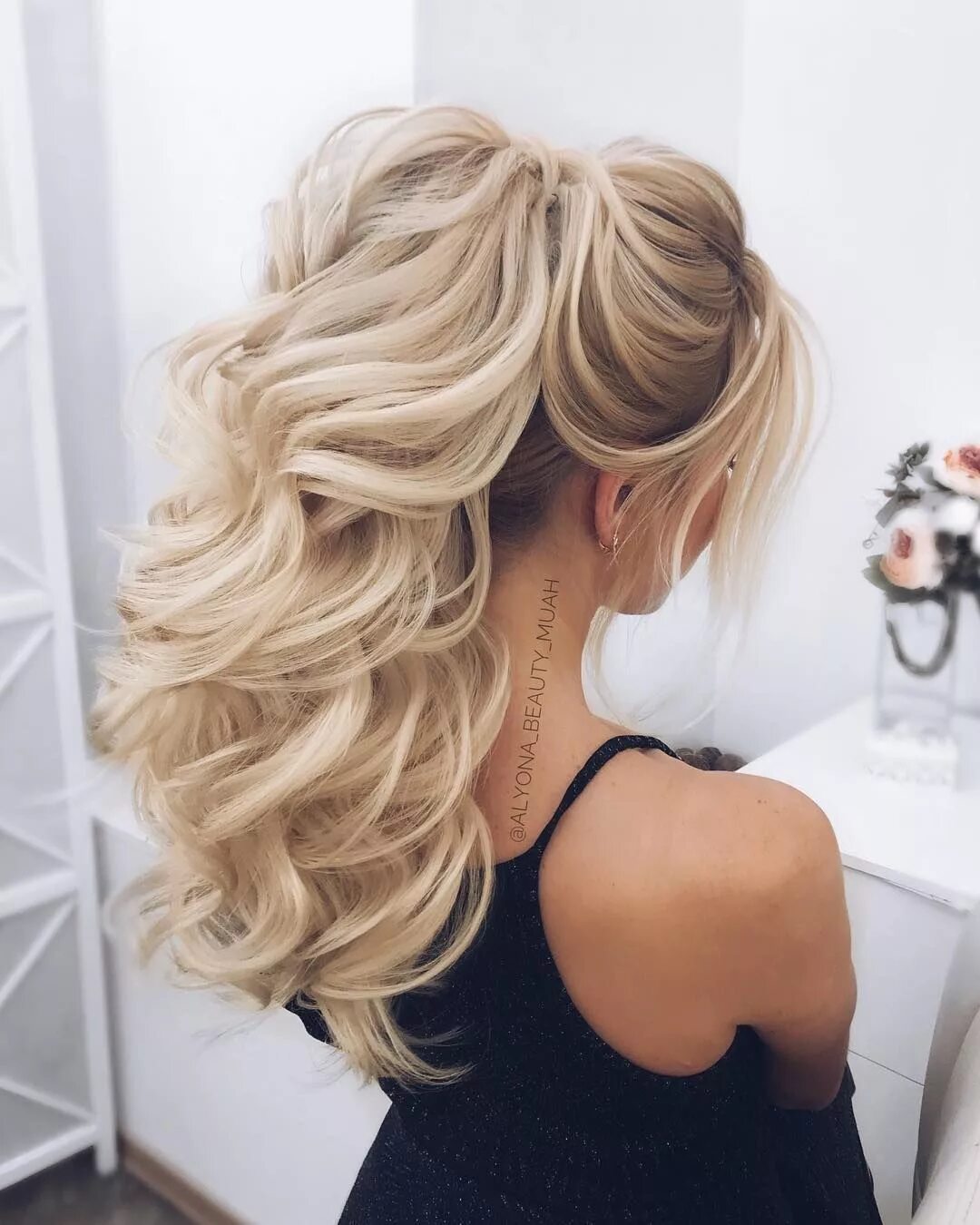 Прическа длинные светлые волосы Pin on Причёски Long hair styles, Braids for long hair, Fake hair extensions