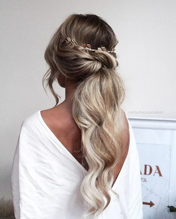 Прическа длинный хвост на свадьбу See this Instagram photo by @hairbyshauna.elizabeth * 196 likes Low ponytail hai