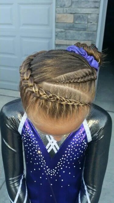 Прическа для акробатики на выступление девочке gymnastics hairstyles for meets ile ilgili en iyi 10 fikir ve ilham