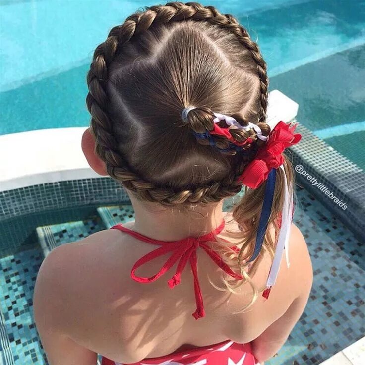 Прическа для бассейна на длинные I'm hair obsessed': See the amazing braids this mom does for daughter in 2020 Li