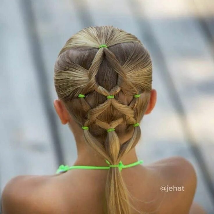 Прическа для бассейна на длинные 20 Perfect Swimming Hairstyles Hair styles, Swimming hairstyles, Kids hairstyles