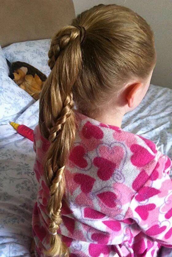 Прическа для девочек хвостики косички 20 Quick And Easy Braids For Kids (Tutorial Included) Little girl braids, Twist 