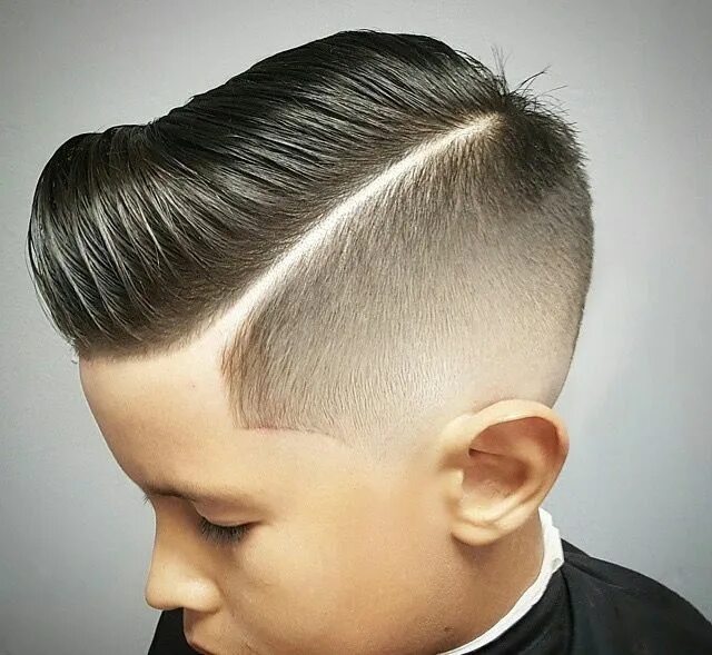 Прическа для девочки с пробором Pinterest Kids hair cuts, Hair and beard styles, Boy hairstyles