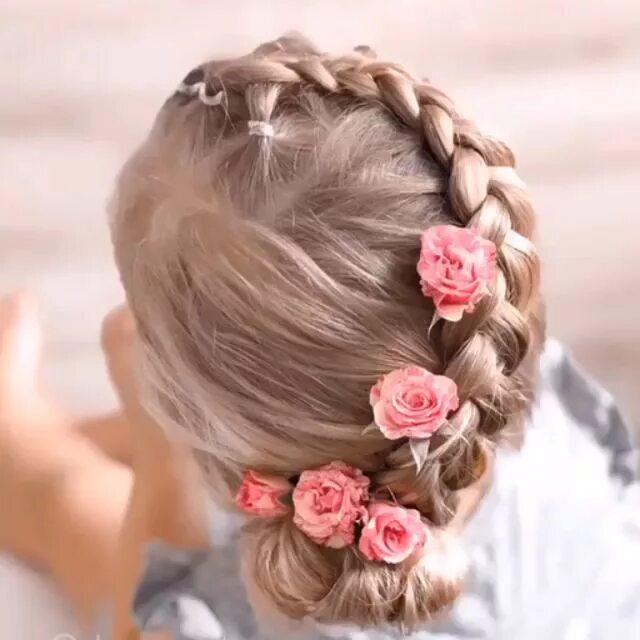 Прическа для девочки цветок Pin by Taienarae Maat on Cute hairstyles for kids Easy little girl hairstyles, L