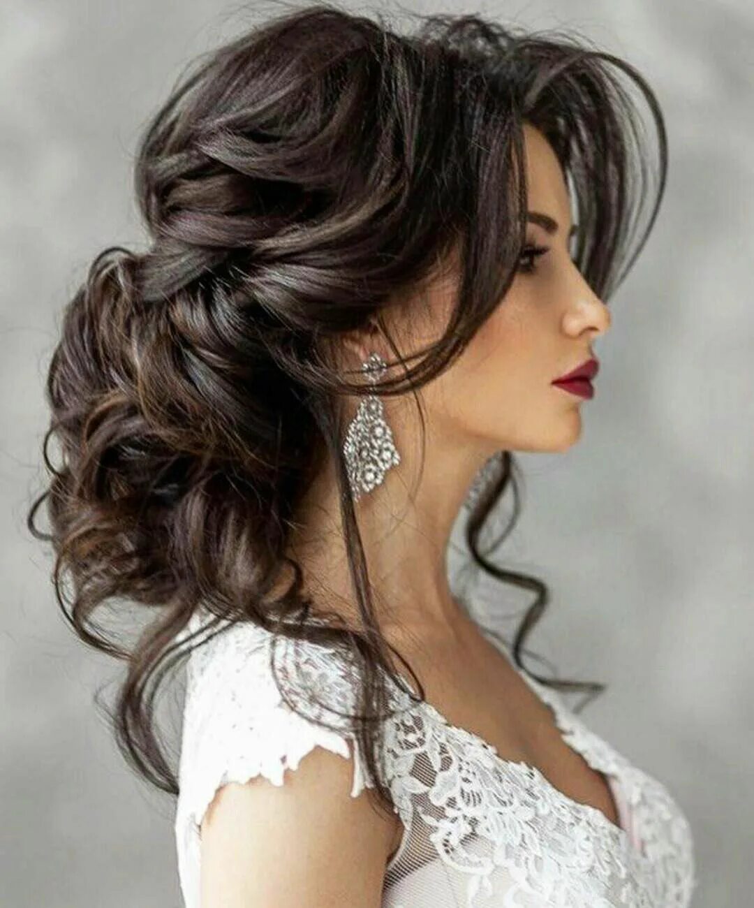 Прическа для длинных волос женская на праздник Pin on Hair Divine Long hair styles, Wedding hair inspiration, Medium hair style