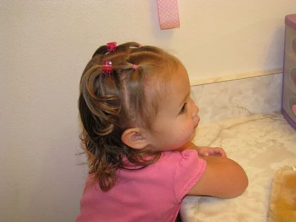 Прическа для годовалой девочки Four Little Piggies Hair Do #hair #hairstyle #hairdos Girly hairstyles, Baby gir