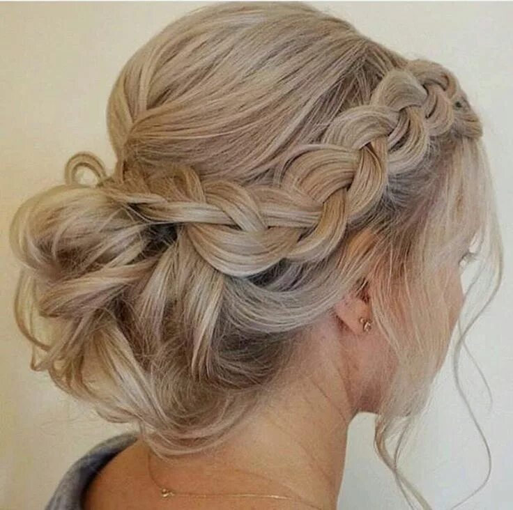 Прическа для гости фото braided updo Long hair styles, Hair styles, Wedding hairstyles