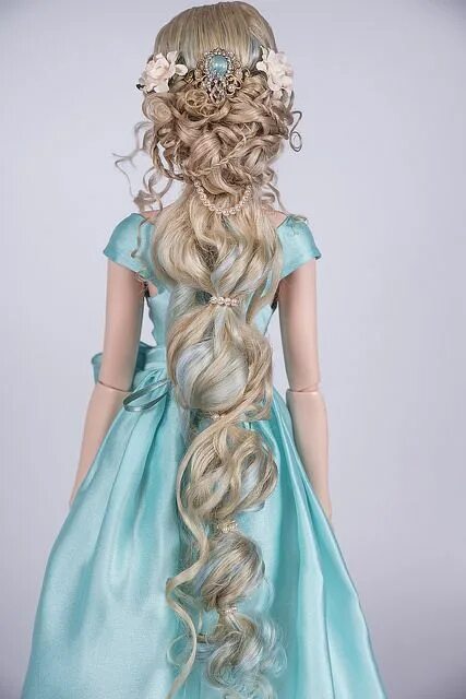 Прическа для куклы с длинными READY WIG! Diamond in the sky Long hair styles, Hair styles, Braided hairstyles