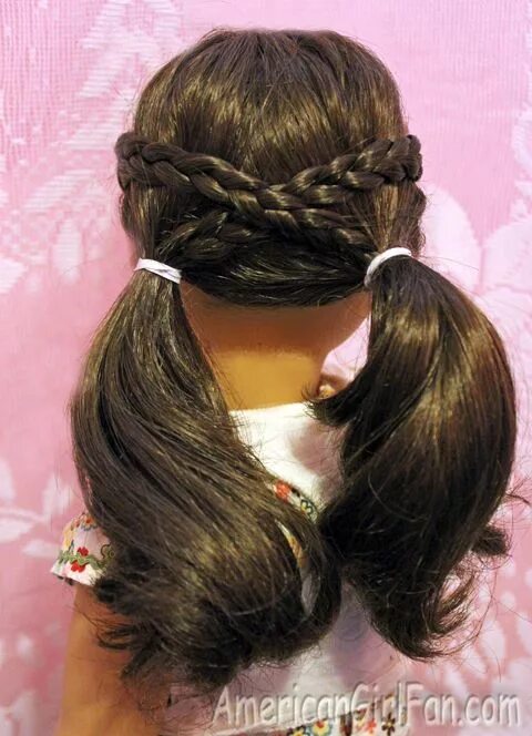 Прическа для куклы с длинными AmericanGirlFan: Doll Hairstyle: Cross-Braid Pigtails! American girl hairstyles,