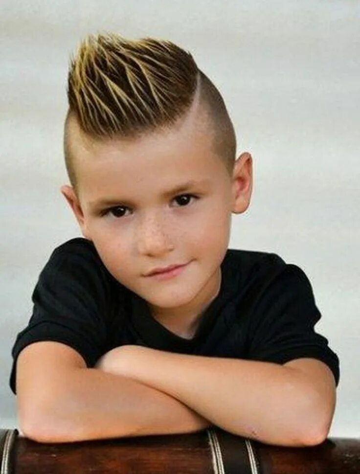 Прическа для мальчика 6 7 лет Erkek Çocuk Saç Kesim Modelleri Kids hairstyles boys, Mohawk hairstyles, Boys mo