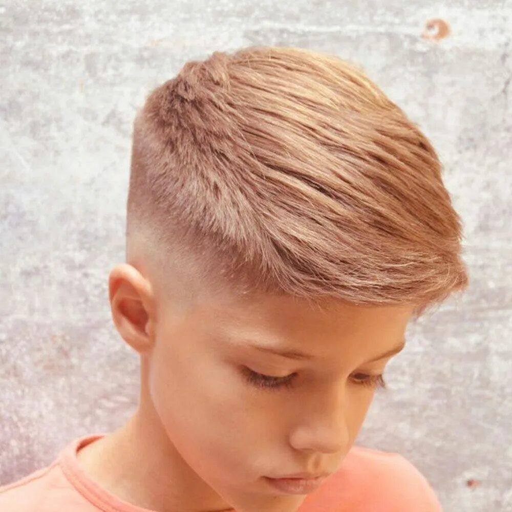 Прическа для мальчика модная фото короткие normal hair style baby boy Kids hair cuts, Boy hairstyles, Boys long hairstyles