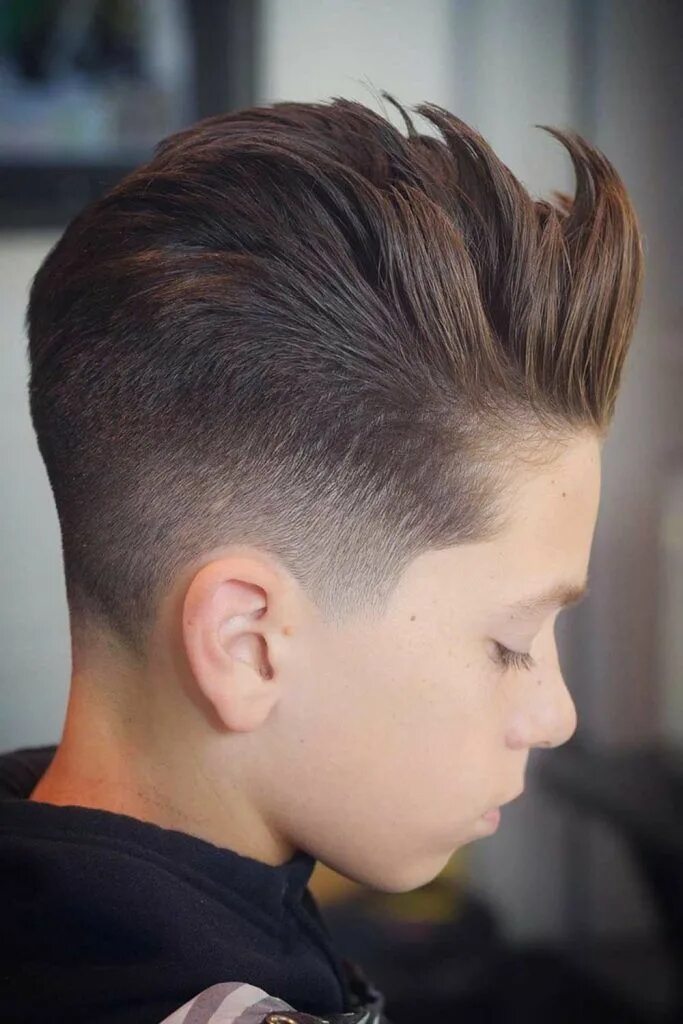 Прическа для мальчика с длинной макушкой 75+ Fresh Boys Haircuts For A Stylish Leap Into 2024 Boy haircuts short, Boy hai