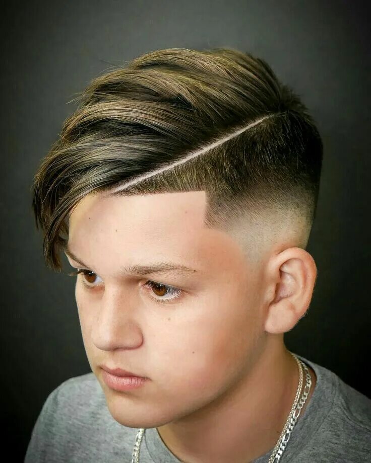 Прическа для подростка мальчика короткая Hairstyle Man Gaya rambut, Rambut pria, Potongan rambut