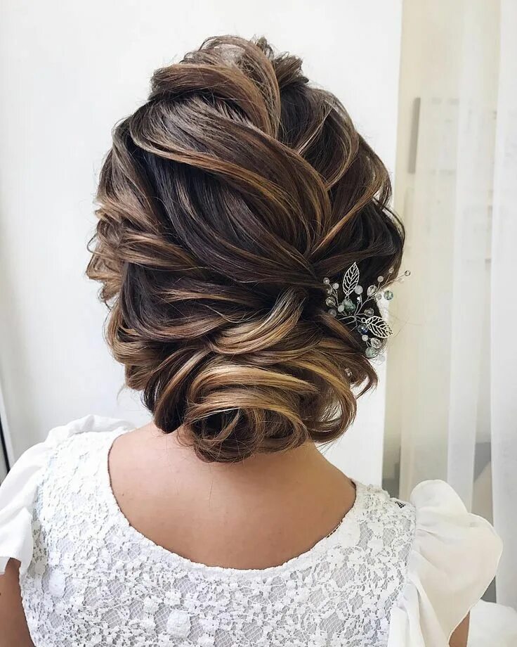 Прическа для подружки на средние волосы 92 Drop-Dead Gorgeous Wedding Hairstyles For Every Bride To Be Hair styles, Wedd