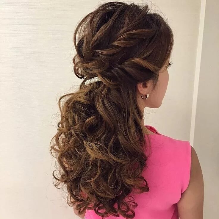 Прическа для подружки на средние волосы Beautiful Half Down Half Up Braided Hairstyle with curls Bridesmaid hair, Long h