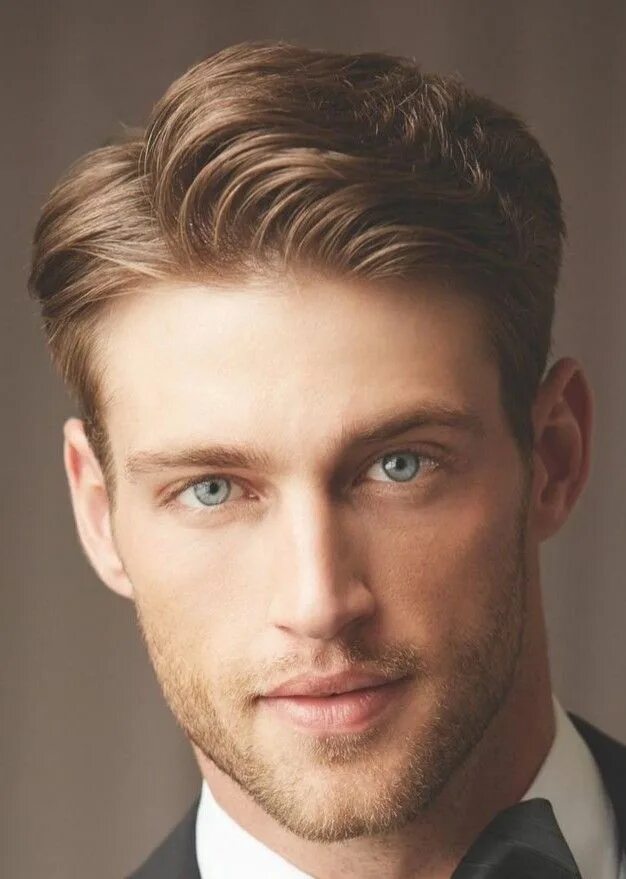 Прическа для русых волос мужская Heath Hutchens has great hair, he always looks good. Haircuts for men, Men hairc