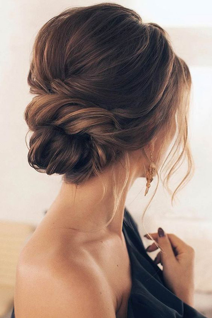 Прическа для женщин собранные волосы Moños diferentes con estilo actual Low bun hairstyles, Wedding hair inspiration,