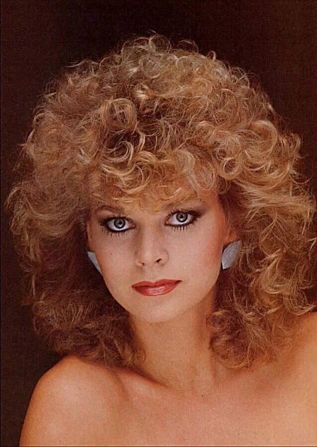 Прическа для женщины 80 80s perm 1980s makeup and hair, 1980s hair, 80s big hair