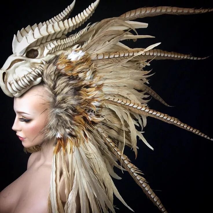 Прическа дракон для девочки Pin on Cosplay and Costumes Feather headdress, Headdress, Fantasy costumes