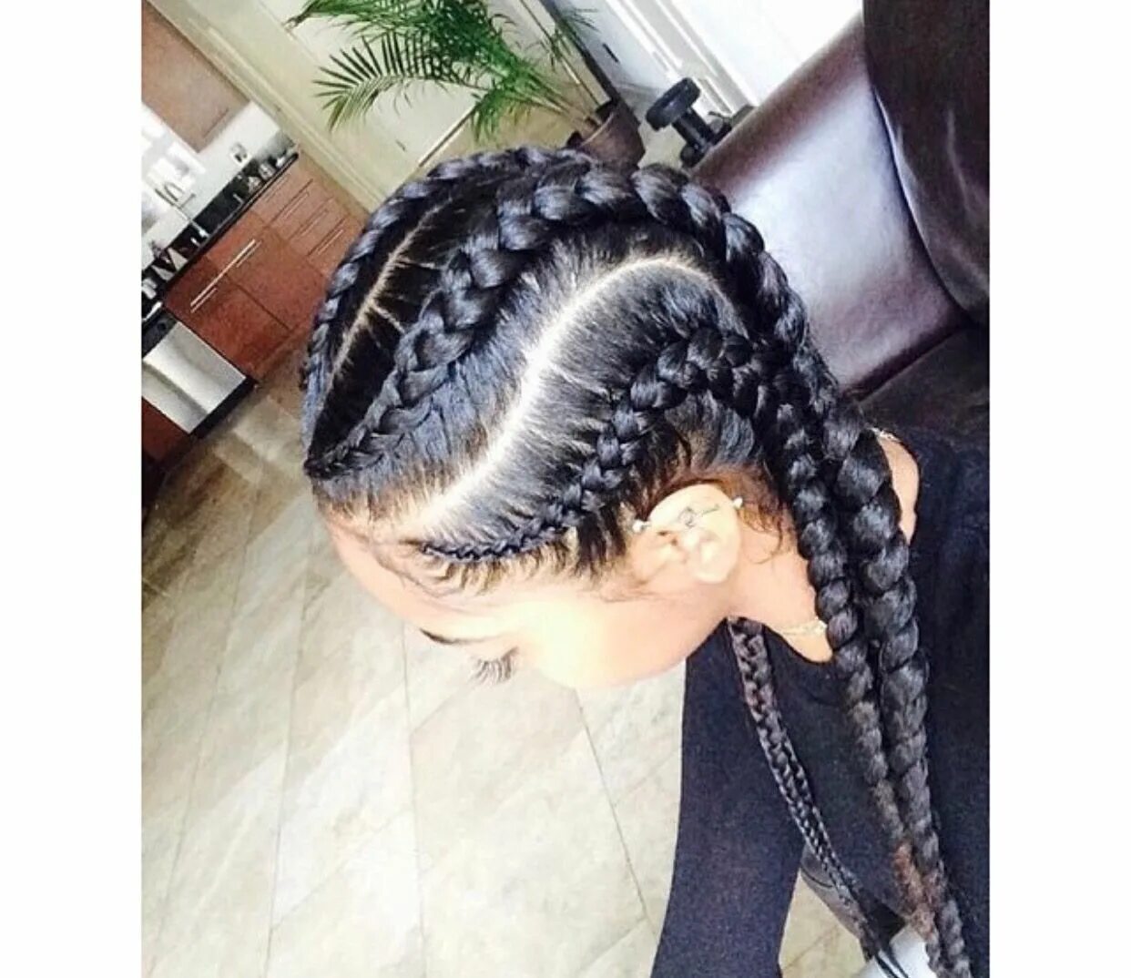 Прическа дракончик Cherokee braids Natural hair styles, Cornrows styles, Cornrow hairstyles