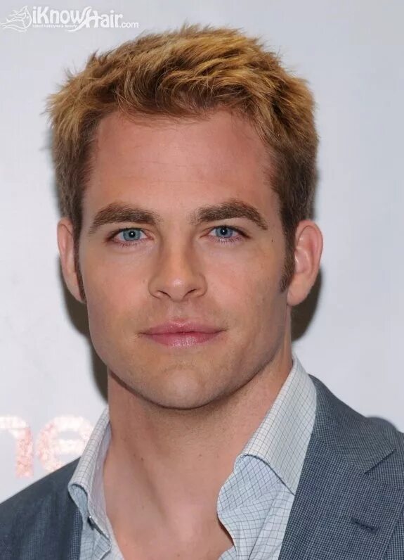 Прическа ежик мужская фото Chris Pine. Bring on the princess diaries 2, and some Star Trek.... Mens hairsty