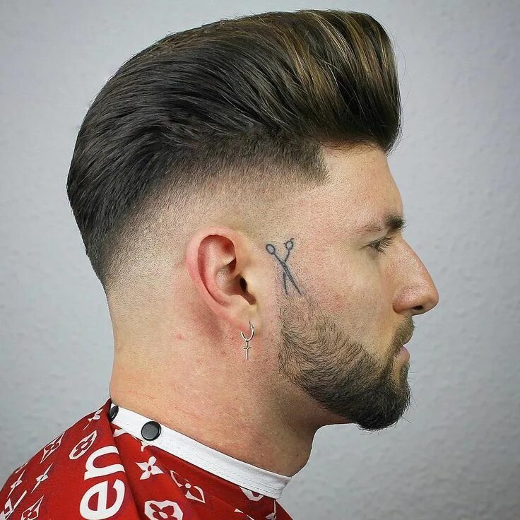 Прическа фейд фото 40+ New Fade Haircuts: 2024 Trends Fade haircut, Pompadour fade, Pompadour fade 