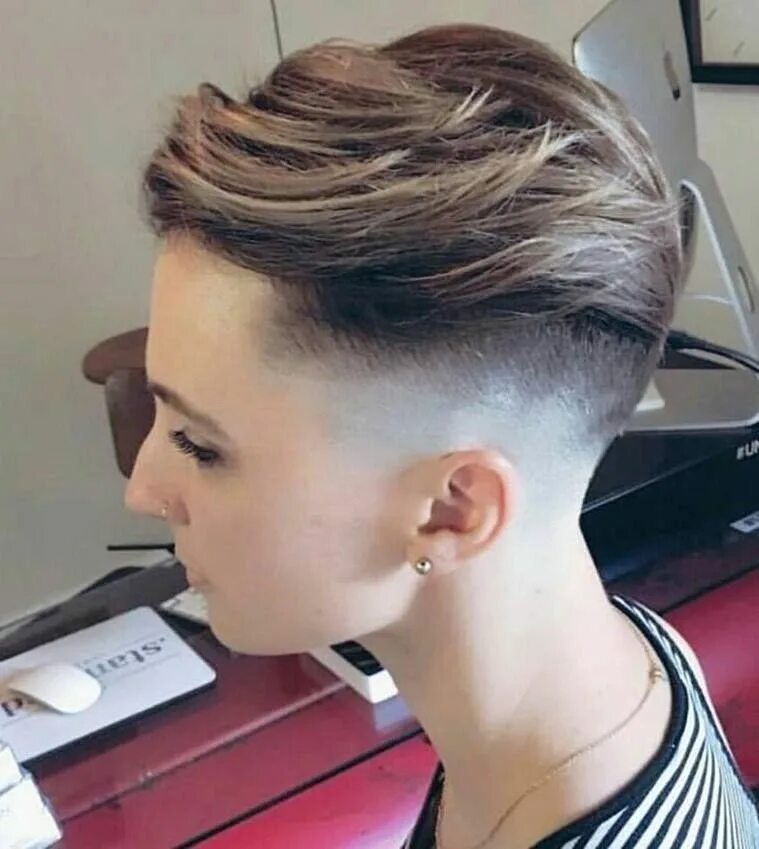 Прическа фейд женская What do you think of fades for women? Short hair styles pixie, Pixie haircut, Sh