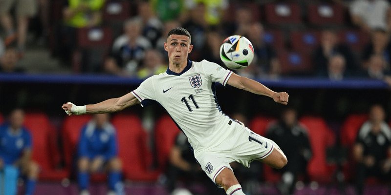 Phil Foden: Manchester City midfielder parts ways with social media company afte