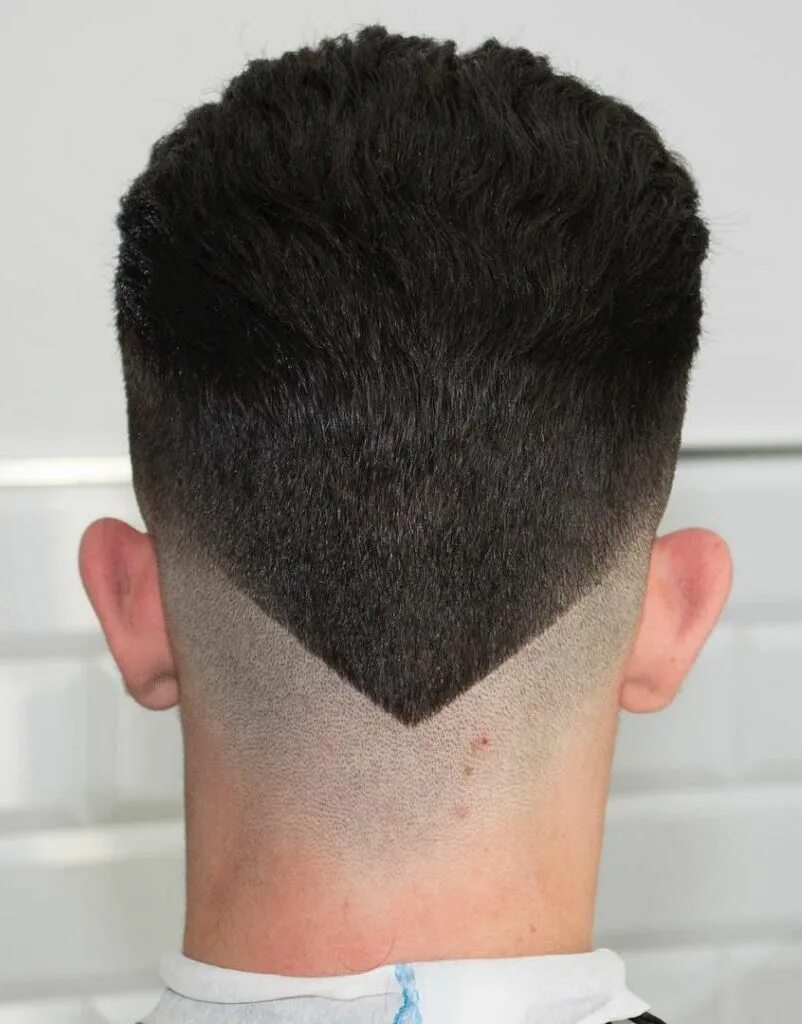 Прическа форма фото Cortes de Cabelo Masculino para 2019Dicas e Tendências V shaped haircut, Trendy 