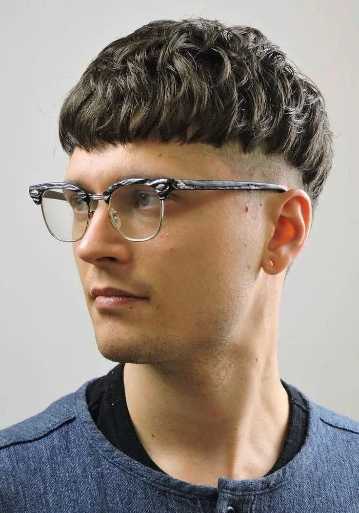 Прическа гарсон мужская 40 Favorite Haircuts For Men With Glasses: Find Your Perfect Style Edgars haircu