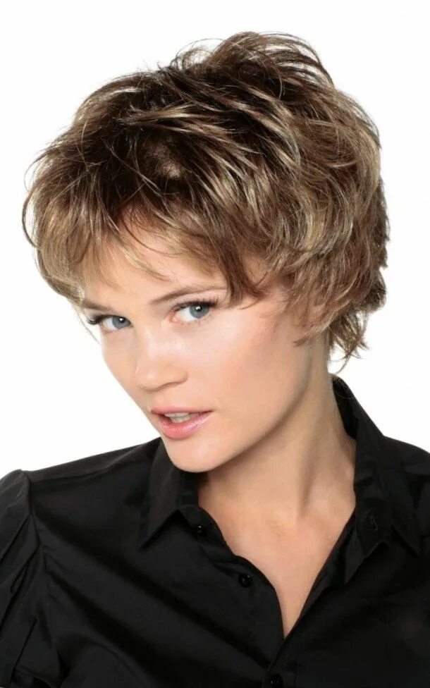 Прическа гарсон на средние волосы Pin by Peggy Volpe on Short hair cuts Short hair styles, Short hair cuts, Hair s