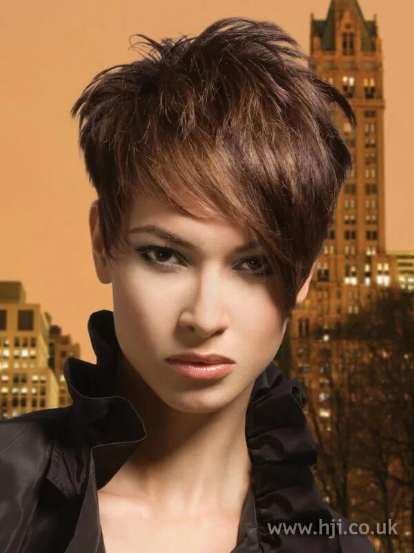 Прическа гаврош фото 2008 textured crop hairstyle