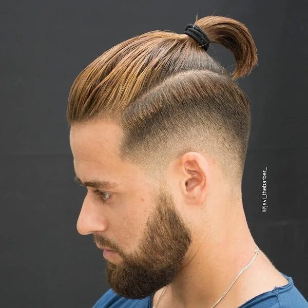 Прическа где волосы по бокам 40 Hair Styles for Men Art and Design Fade haircut, Long hair styles men, Man bu