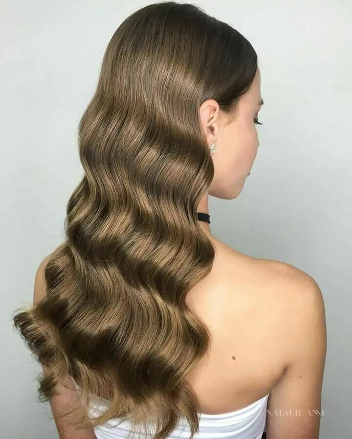 Прическа голливудская волна фото Pin by Gabriela Bulut on Wellenfrisur Prom hairstyles for short hair, Classy hai