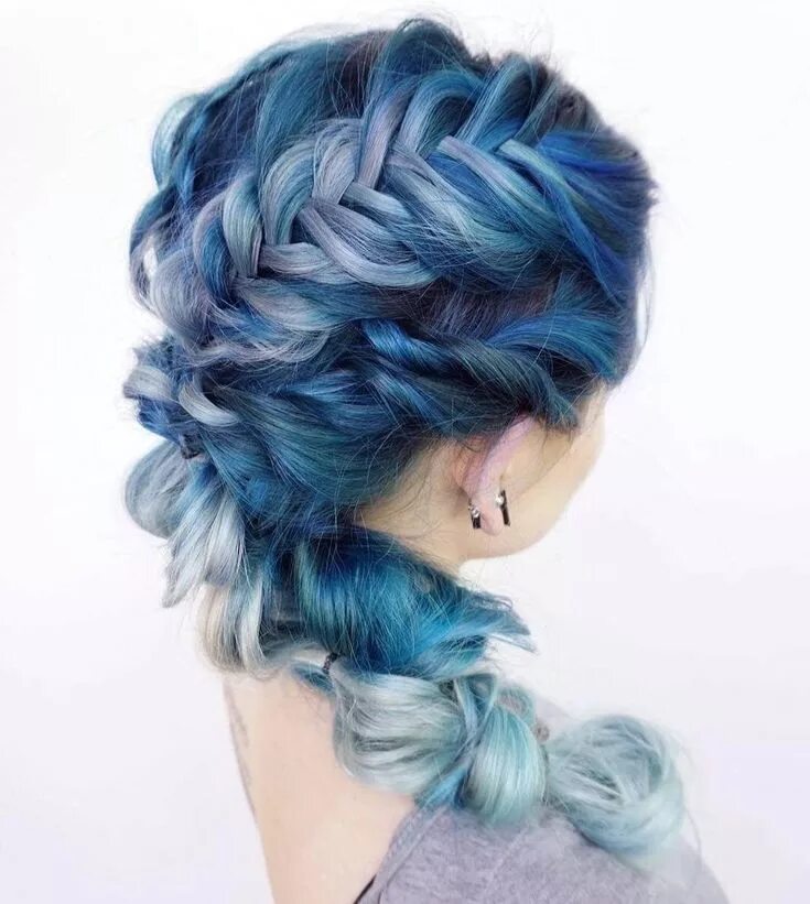 Прическа голубые волосы 27 Super Cool Blau Ombre Frisuren - Die Frisur Braids for long hair, Long hair s