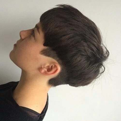 Прическа горшок длинная 20 Ways to Rock a Bowl Cut Edgy hair, Bowl cut, Short hair cuts