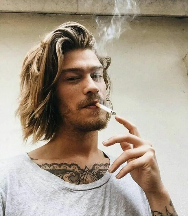 Прическа гранж мужская длинная Pin on Project Board Chin length hair, Long hair styles, Long hair styles men