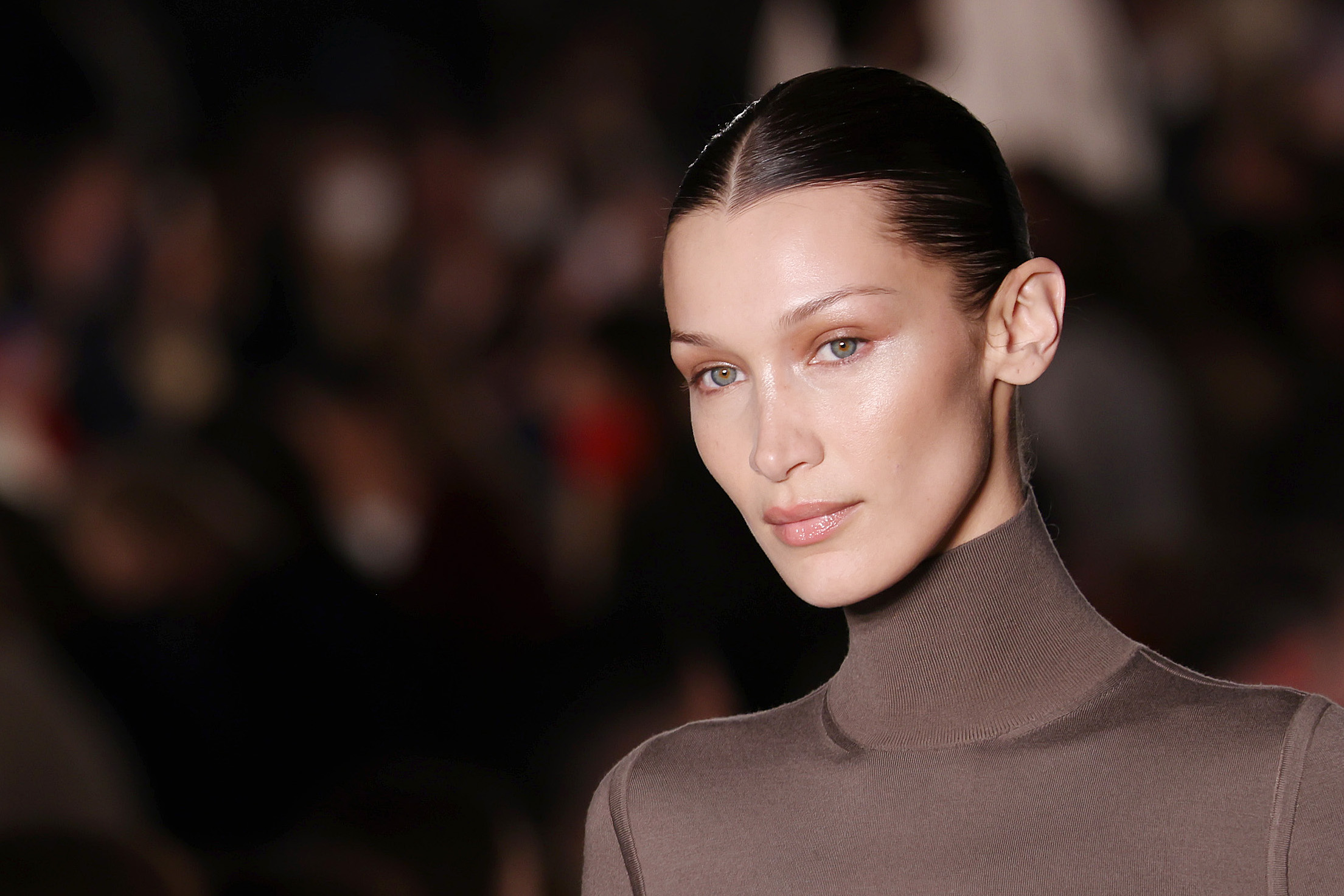 Прическа хадид Supermodel Bella Hadid Opens Up on Eating Disorders, Anxiety, Mental Health - Bl