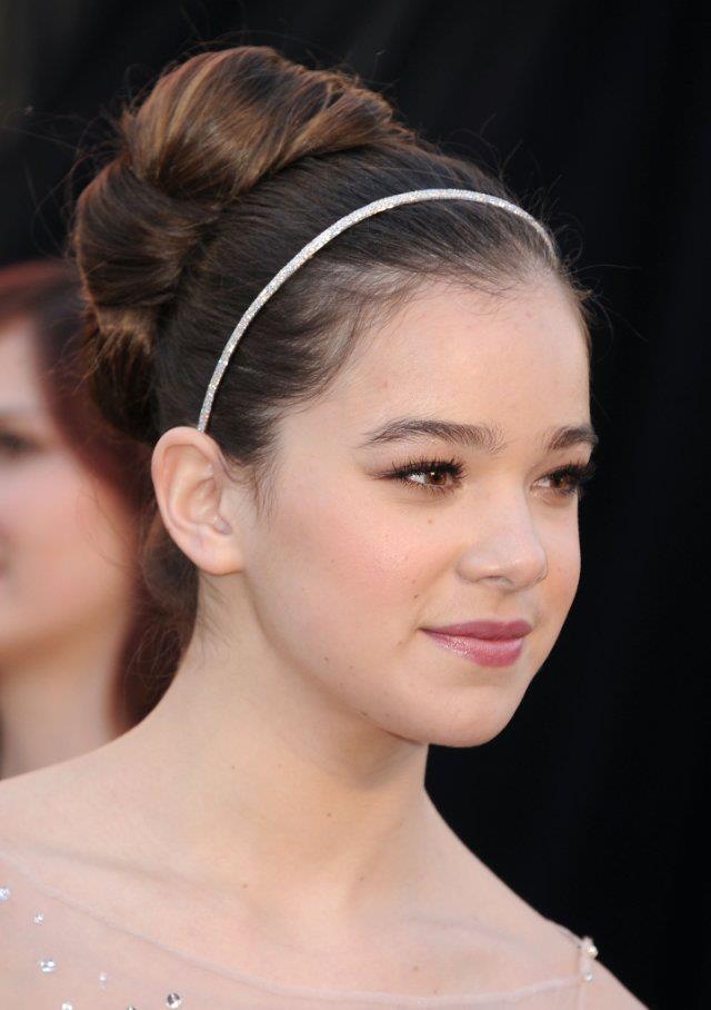 Прическа хала фото Hailee Steinfeld Hailee steinfeld, Oscar hairstyles, Steinfeld