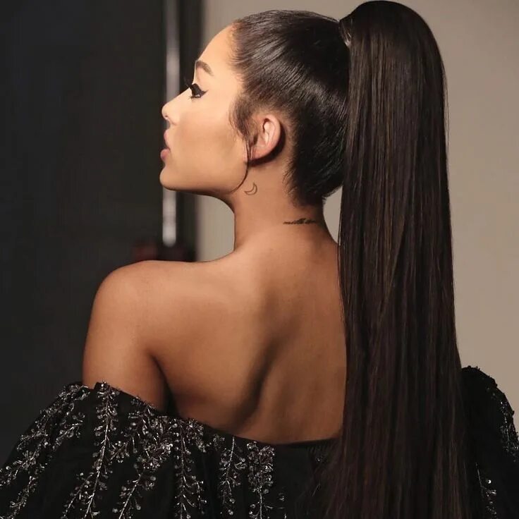 Прическа хвост на длинные прямые волосы Pin by Kara on Ariana Grande Ariana grande hair, Ariana grande ponytail, High po