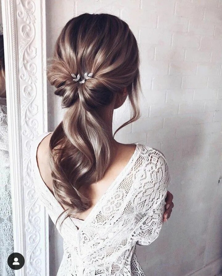 Прическа хвост на свадьбу длинные волосы Pin by Baška on Make up and Hairstyles Long hair styles, Wedding hair and makeup