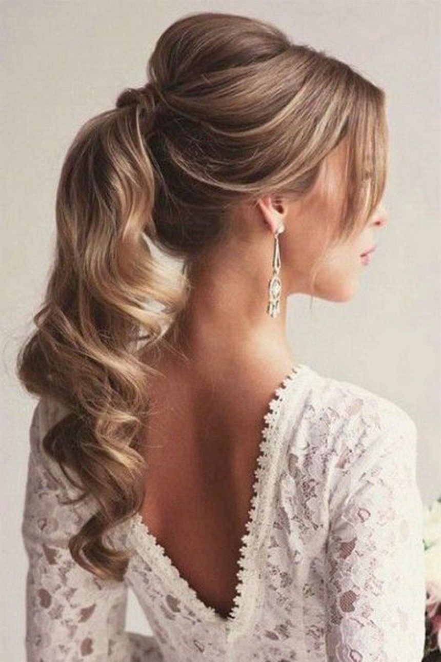 Прическа хвост на свадьбу длинные волосы Pin by Александра Цыганова on wedding party Cute ponytail hairstyles, Fancy pony