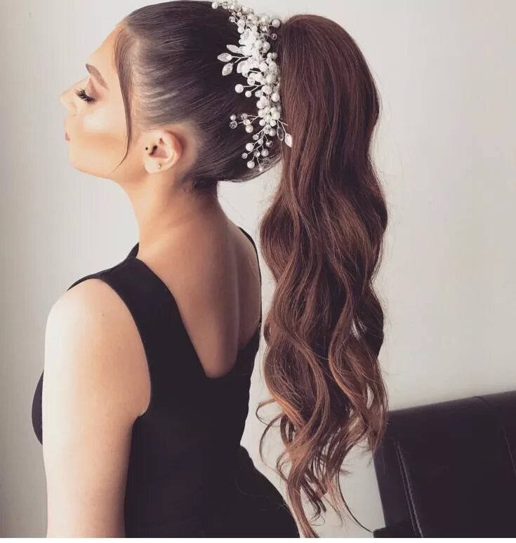 Прическа хвост на свадьбу длинные волосы Pin by Արաքս Դավթյան on Hairstyles Wedding hairstyles, Bride hairstyles, Wedding