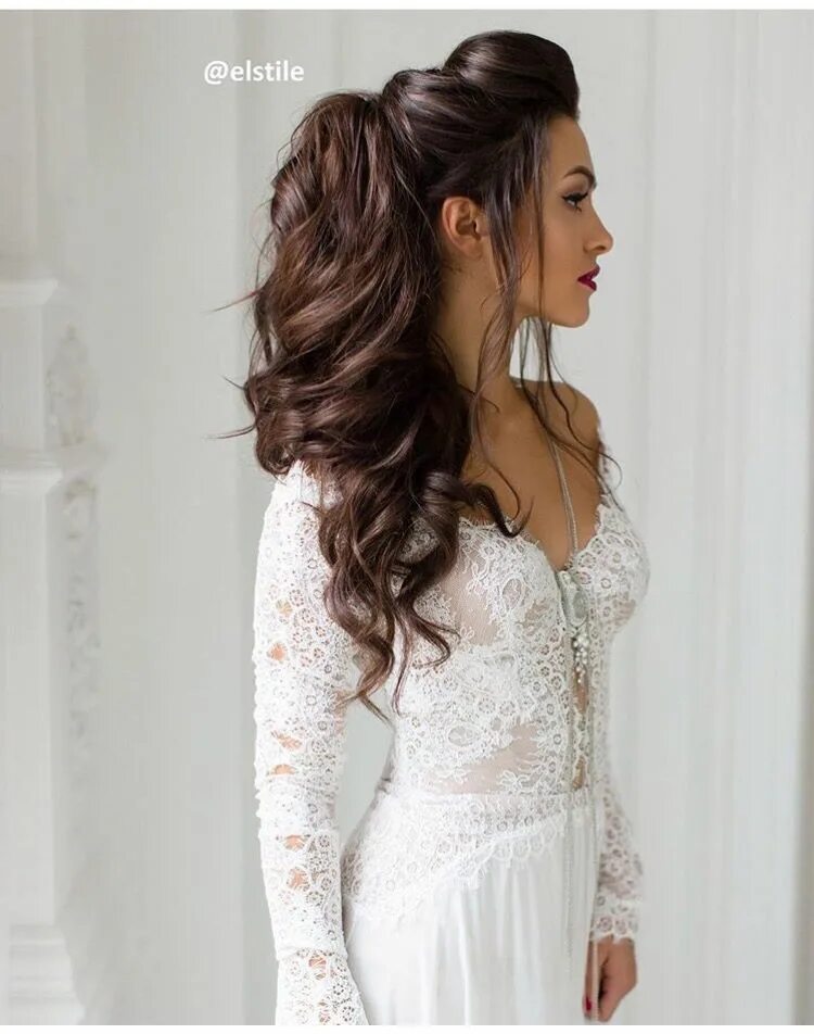 Прическа хвост на свадьбу длинные волосы I like the bump in front. Hair styles, Long hair wedding styles, Wedding hairsty