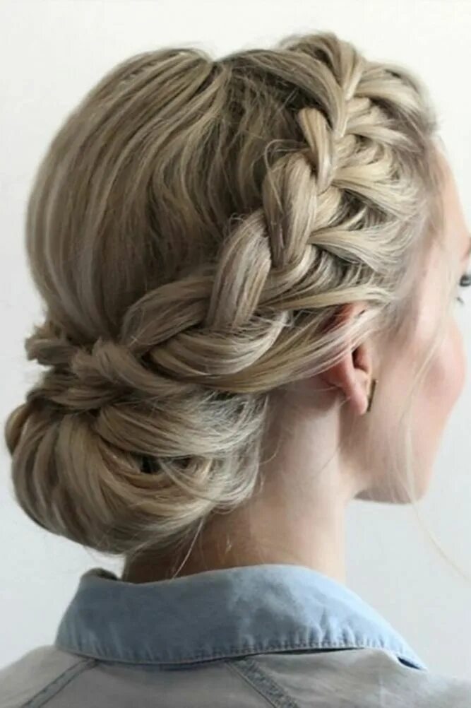 Прическа из косичек на длинные волосы женские Overwhelming Boho Wedding Hairstyles ❤ See more: #weddings Braided prom hair, Lo