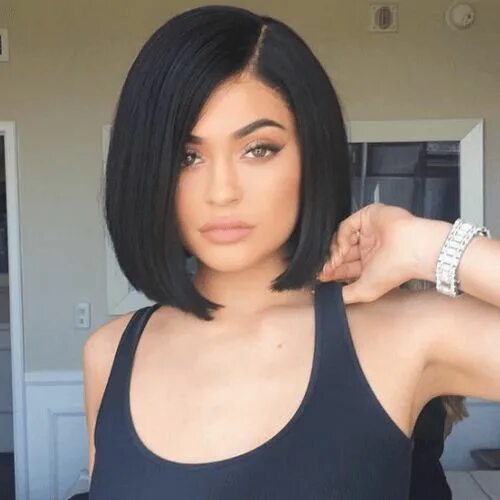 Прическа каре брюнетки Bob Haircuts for Women in 2022 (With Photos) Bob hairstyles, Bobs haircuts, Shor