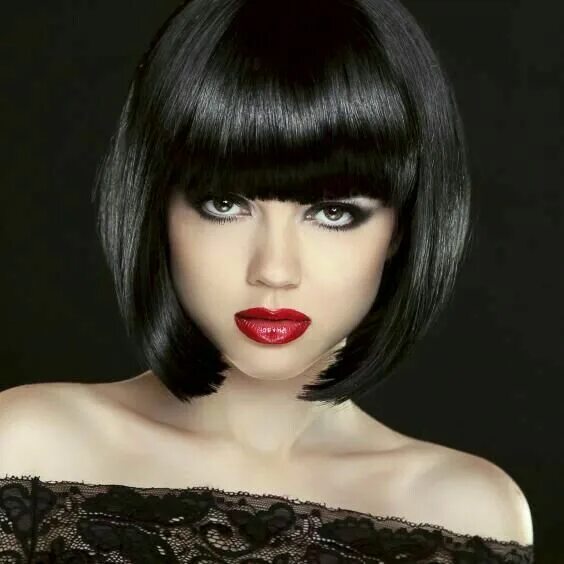 Прическа каре девушкам с челкой Pin by Leonardo on I LOVE YOU Short bob hairstyles, Bob hairstyles, Short hair s