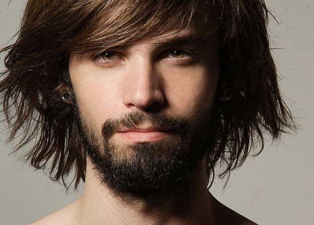 Прическа каре мужская длинная Barbe tendance pour homme : coupe, rasage, entretien... nos conseils Capelli lun